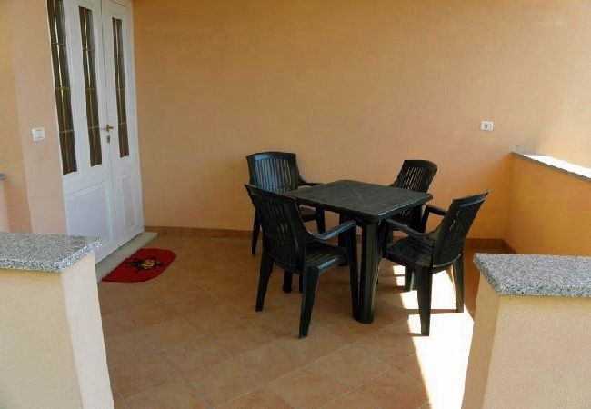 Apartament w Premantura - Apartament w Premantura z taras, Klimatyzacja, WIFI, Pralka (3352-27) Apartament w Premantura - Apartament w Premantura z taras, Klimatyzacja, WIFI, Pralka (3352-27)
