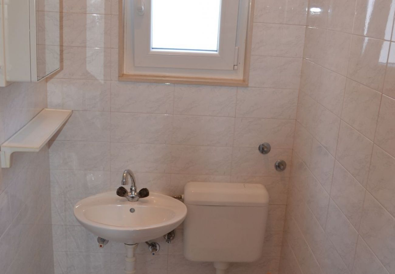 Apartament w Povlja - Apartament w Povlja z Widok na morze, taras, Klimatyzacja, WIFI (3365-3)