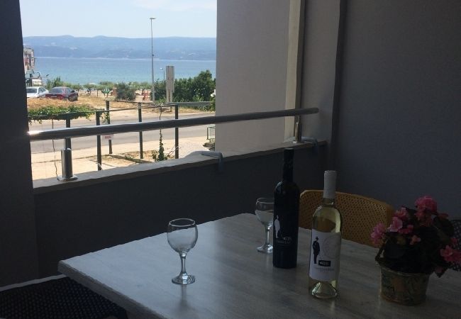 Apartament w Omiš - Apartament w Omiš z Widok na morze, taras, Klimatyzacja, WIFI (3422-2) Apartament w Omiš - Apartament w Omiš z Widok na morze, taras, Klimatyzacja, WIFI (3422-2)