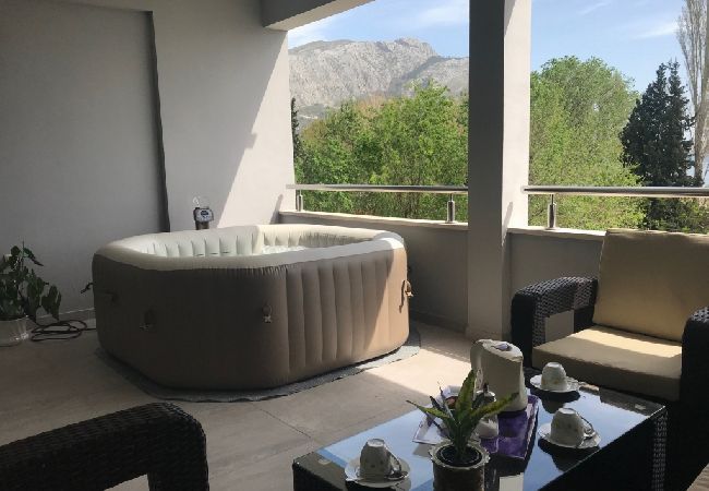 Apartament w Omiš - Apartament w Omiš z Widok na morze, taras, Klimatyzacja, WIFI (3422-7) Apartament w Omiš - Apartament w Omiš z Widok na morze, taras, Klimatyzacja, WIFI (3422-7)