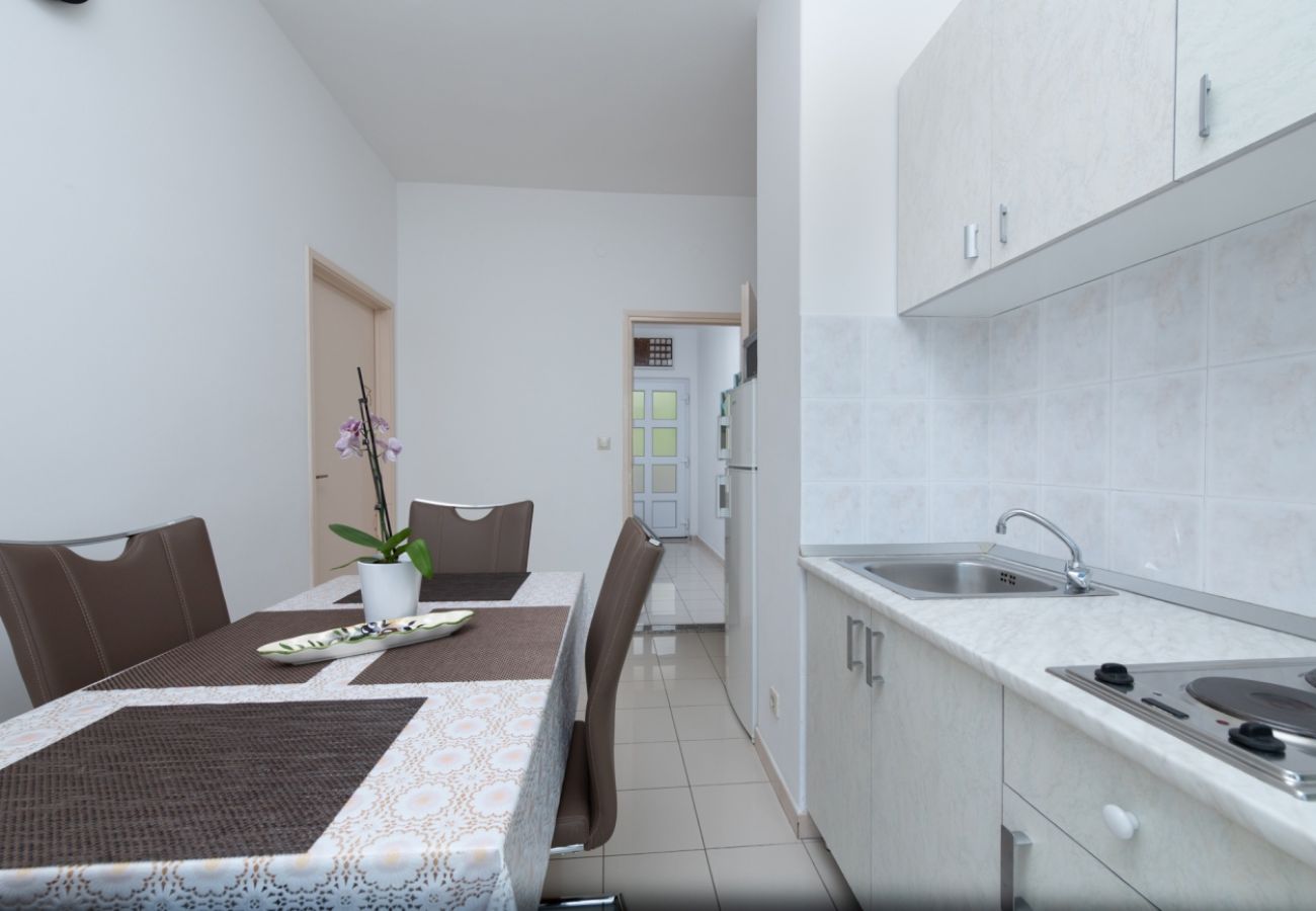 Apartament w Duce - Apartament w Duće z Widok na morze, taras, Klimatyzacja, WIFI (3423-1)