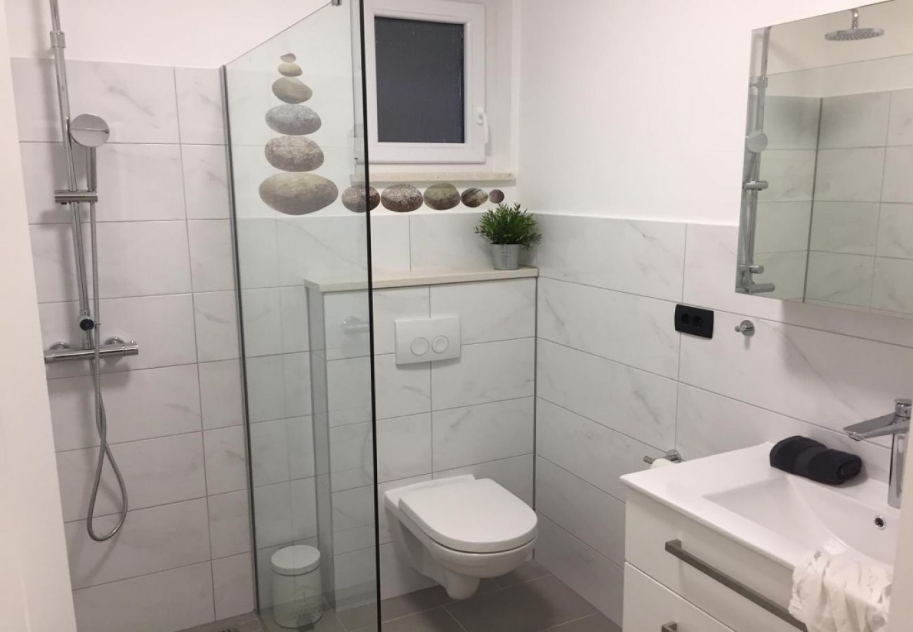 Apartament w Duce - Apartament w Duće z Widok na morze, taras, Klimatyzacja, WIFI (3423-6)