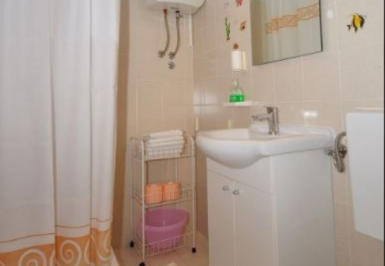 Apartament w Duce - Apartament w Duće z Widok na morze, taras, Klimatyzacja, WIFI (3425-5)