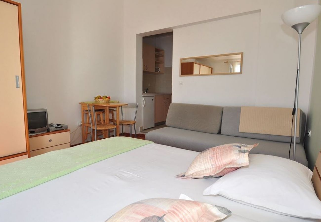 Studio w Duce - Apartament Studio w Duće z Widok na morze, balkon, Klimatyzacja, WIFI (3425-6)