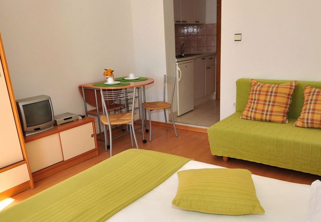 Studio w Duce - Apartament Studio w Duće z Widok na morze, balkon, Klimatyzacja, WIFI (3425-7)