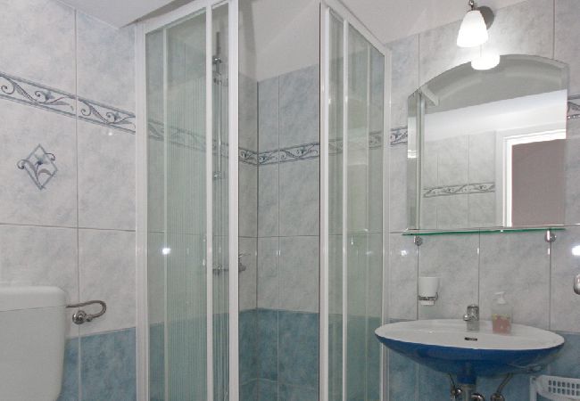 Studio w Pisak - Apartament Studio w Pisak z Widok na morze, taras, Klimatyzacja, WIFI (153-30) Studio w Pisak - Apartament Studio w Pisak z Widok na morze, taras, Klimatyzacja, WIFI (153-30)