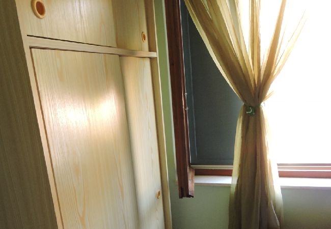 Dom w Tkon - Robinson dom w Tkon z Widok na morze, taras, WIFI (3437-1) Dom w Tkon - Robinson dom w Tkon z Widok na morze, taras, WIFI (3437-1)