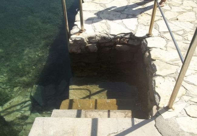 Dom w Tkon - Robinson dom w Tkon z Widok na morze, taras, WIFI (3437-1) Dom w Tkon - Robinson dom w Tkon z Widok na morze, taras, WIFI (3437-1)
