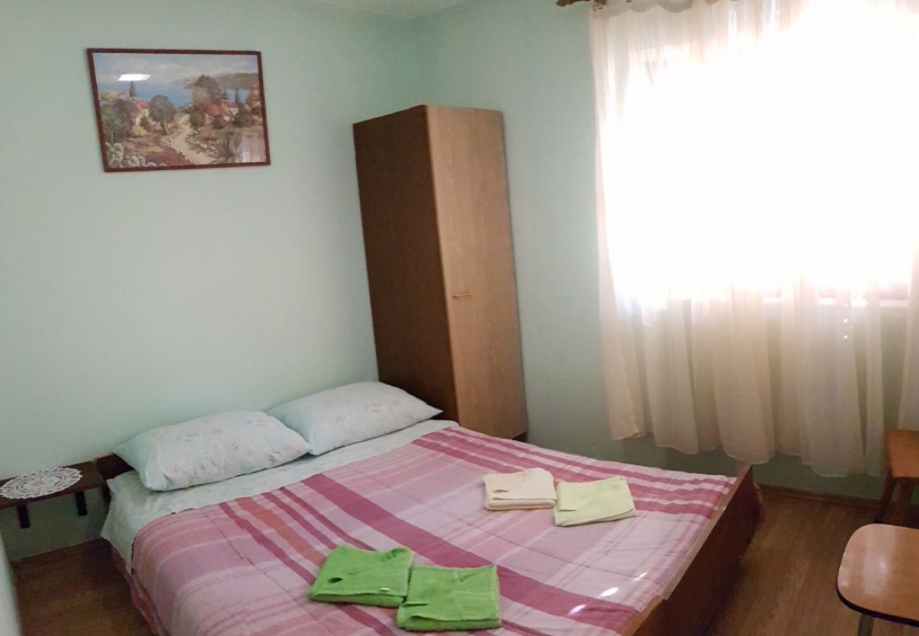 Apartament w Stari Grad - Apartament w Basina z Widok na morze, taras (3450-3)