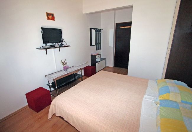 Pokój w Medulin - Pokój w Medulin z taras, Klimatyzacja, WIFI (3488-7) Pokój w Medulin - Pokój w Medulin z taras, Klimatyzacja, WIFI (3488-7)