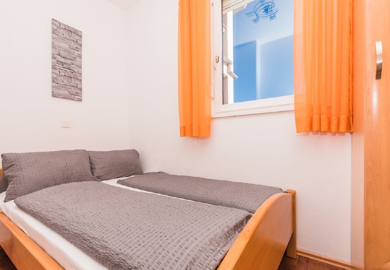 Apartament w Crikvenica - Apartament w Crikvenica z Widok na morze, taras, Klimatyzacja, WIFI (3492-5)