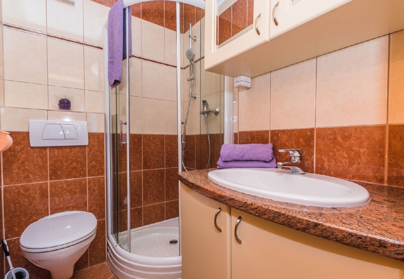 Apartament w Crikvenica - Apartament w Crikvenica z Widok na morze, taras, Klimatyzacja, WIFI (3492-5)