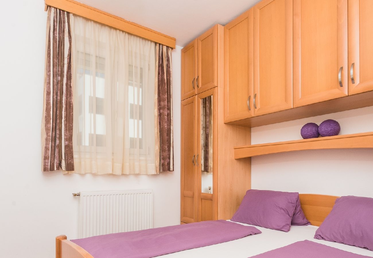 Apartament w Crikvenica - Apartament w Crikvenica z Widok na morze, taras, Klimatyzacja, WIFI (3492-6)