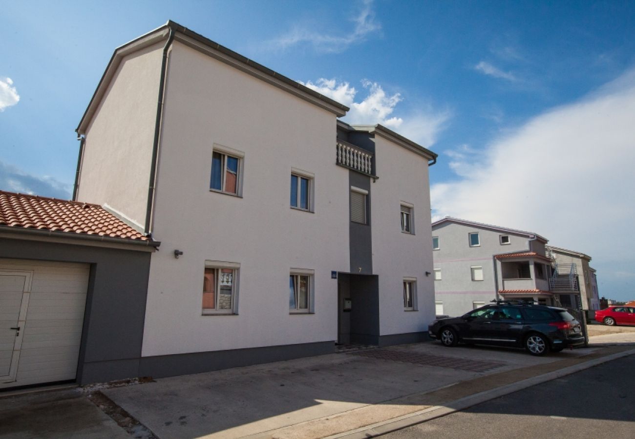 Apartament w Crikvenica - Apartament w Crikvenica z Widok na morze, balkon, Klimatyzacja, WIFI (3492-7)