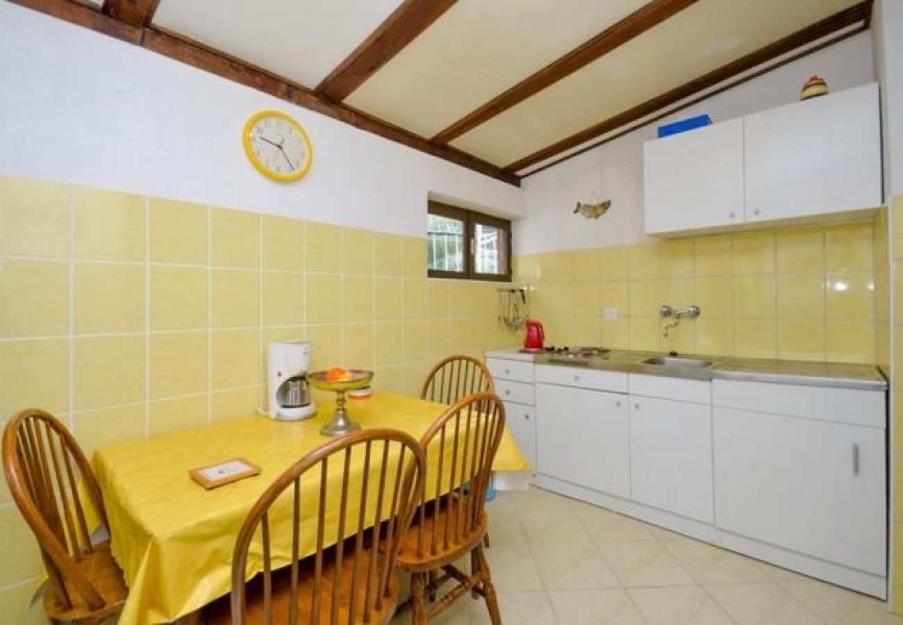 Apartament w Brela - Apartament w Brela z Widok na morze, taras, Klimatyzacja, WIFI (3512-2)