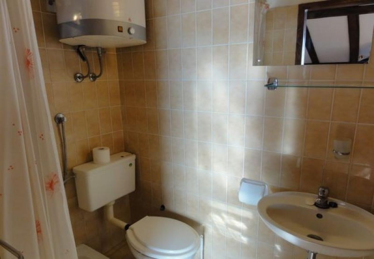 Apartament w Brela - Apartament w Brela z Widok na morze, taras, Klimatyzacja, WIFI (3512-3)