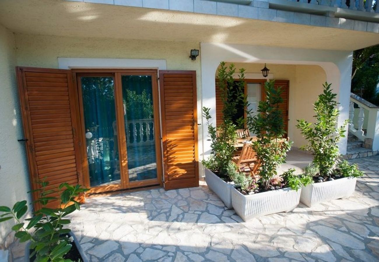 Apartament w Povile - Apartament w Povile z taras, Klimatyzacja, WIFI, Pralka (3542-3)