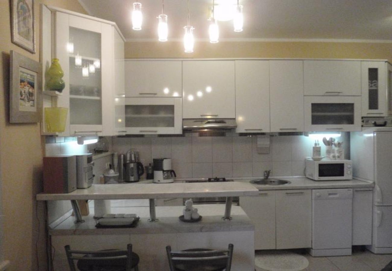 Apartament w Korcula - Apartament w Korčula z Widok na morze, taras, Klimatyzacja, WIFI (3555-1)