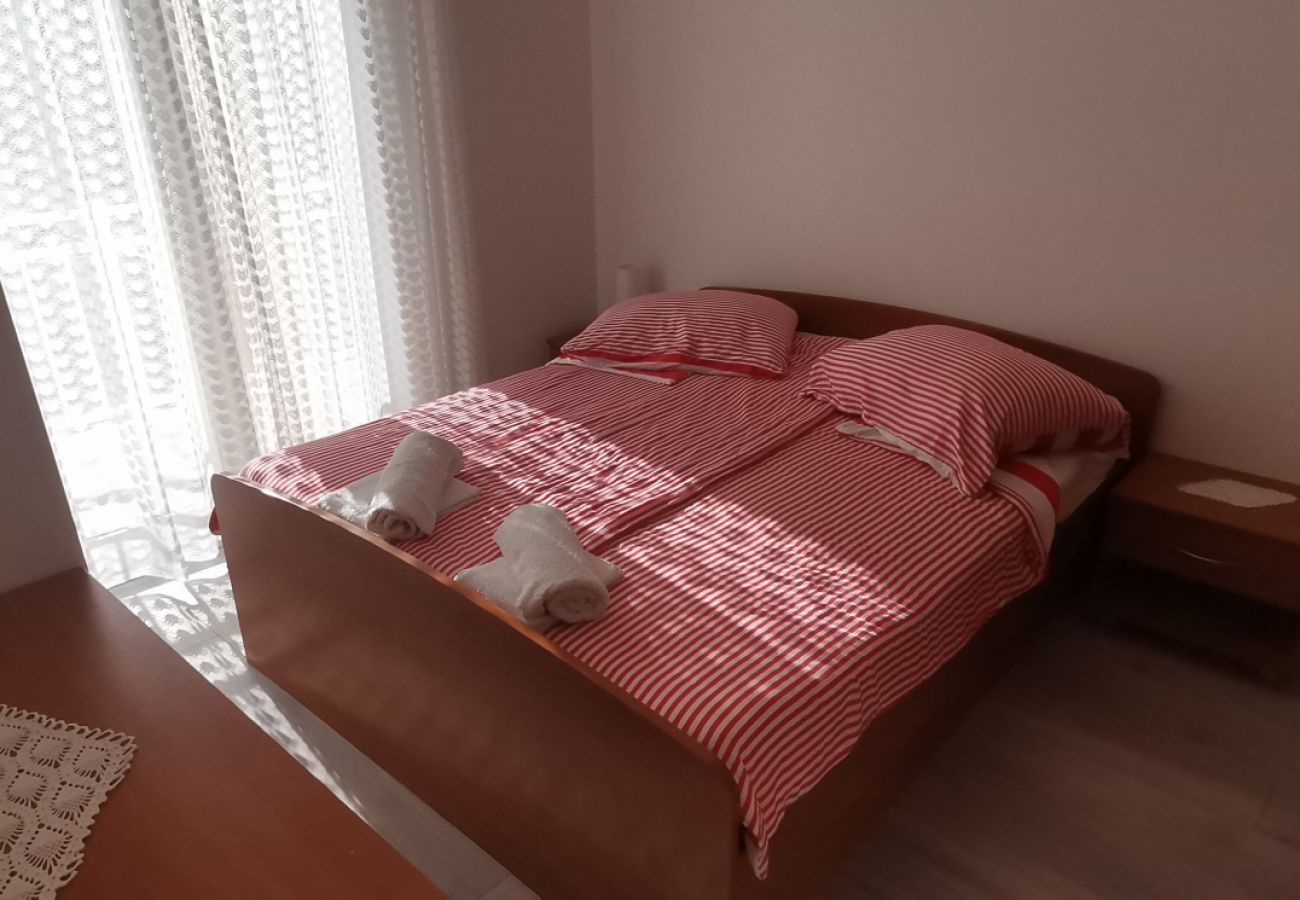 Apartament w Žuljana - Apartament w Žuljana z Widok na morze, taras, WIFI, Zmywarka (3558-2)