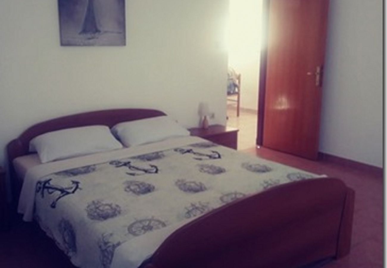 Apartament w Lopar - Apartament w Lopar z Widok na morze, taras, WIFI (824-3)