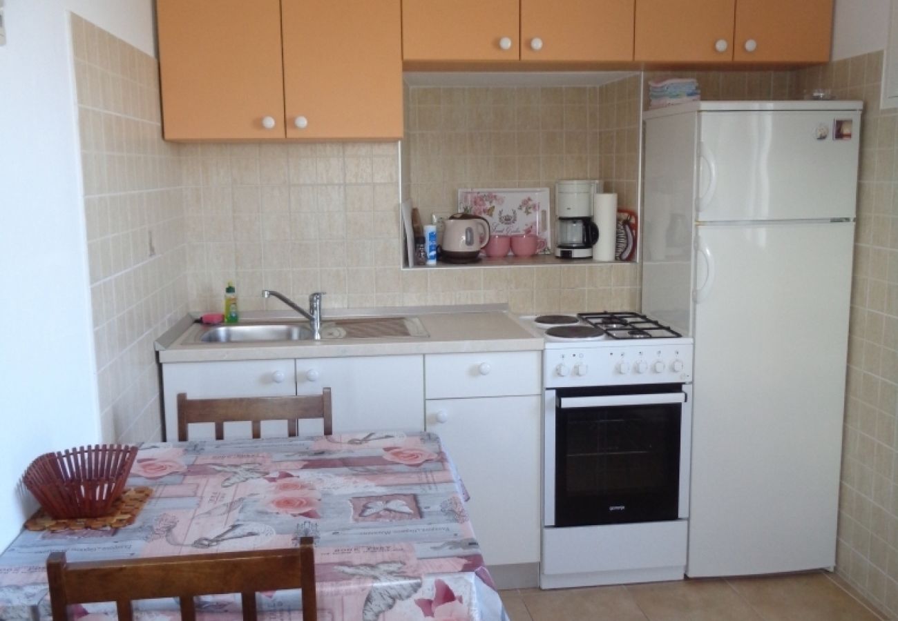 Apartament w Lopar - Apartament w Lopar z Widok na morze, taras, Klimatyzacja, WIFI (824-4)