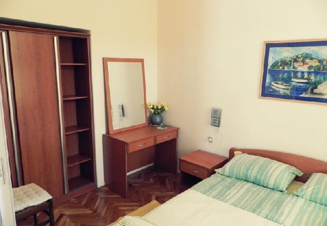 Apartament w Cavtat - Apartament w Cavtat z Widok na morze, balkon, Klimatyzacja, WIFI (3566-1) Apartament w Cavtat - Apartament w Cavtat z Widok na morze, balkon, Klimatyzacja, WIFI (3566-1)