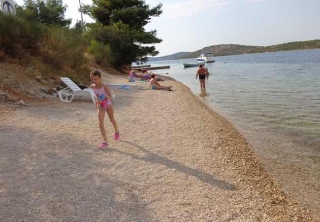 Apartament w Grebaštica - Apartament w Grebaštica z Widok na morze, balkon, Klimatyzacja, WIFI (3571-2) Apartament w Grebaštica - Apartament w Grebaštica z Widok na morze, balkon, Klimatyzacja, WIFI (3571-2)