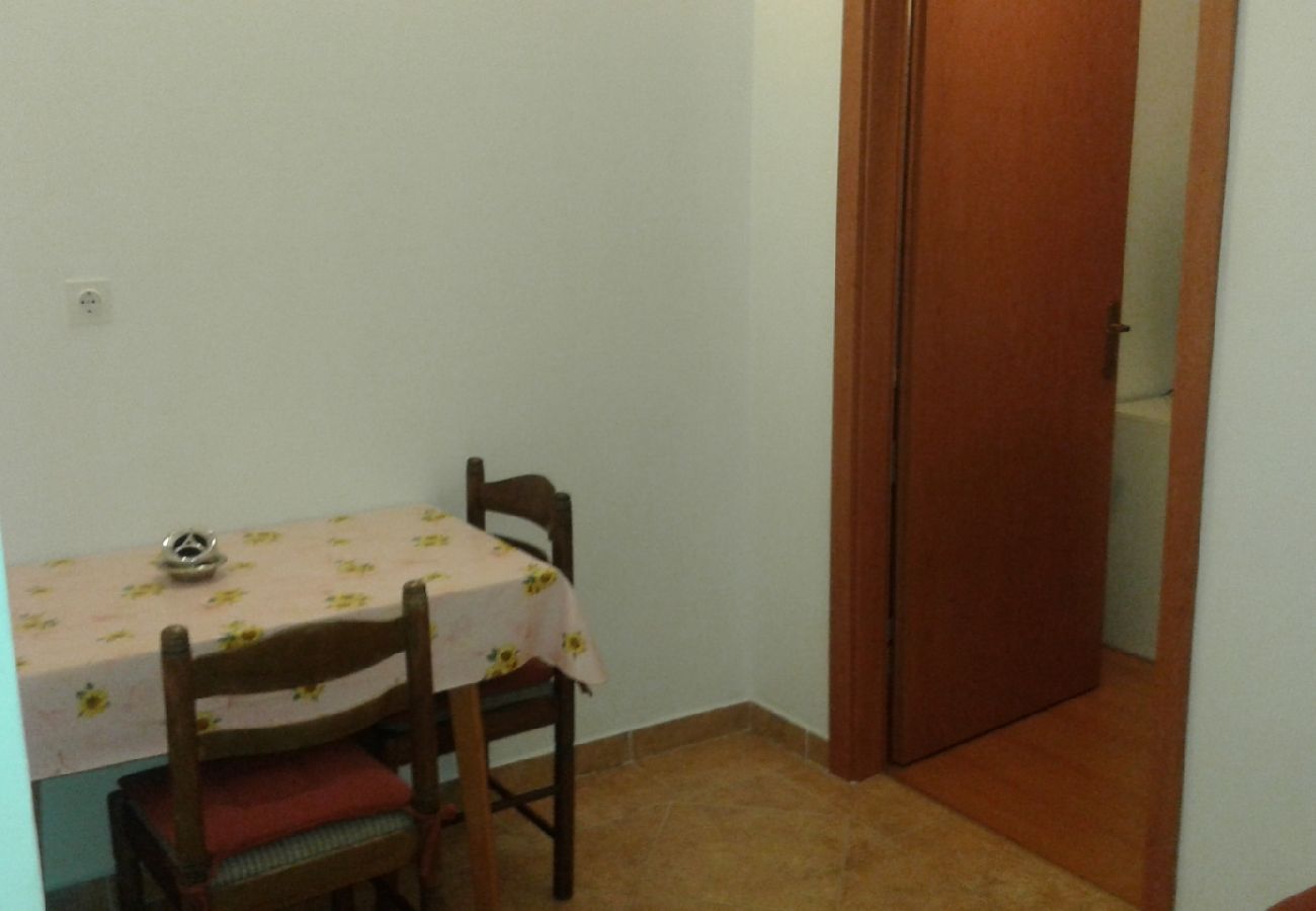 Apartament w Novalja - Apartament w Novalja z Widok na morze, taras, Klimatyzacja, WIFI (3572-1)