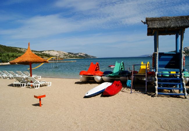 Apartament w Novalja - Apartament w Novalja z Widok na morze, taras, Klimatyzacja, WIFI (3572-2) Apartament w Novalja - Apartament w Novalja z Widok na morze, taras, Klimatyzacja, WIFI (3572-2)