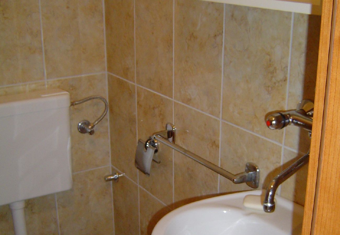 Apartament w Novalja - Apartament w Novalja z Widok na morze, taras, Klimatyzacja, WIFI (3572-2)