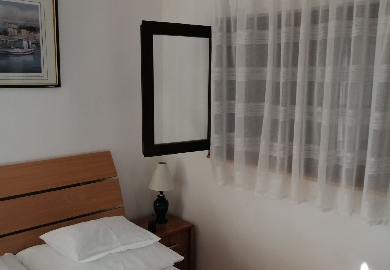 Apartament w Privlaka - Apartament w Privlaka z Widok na morze, taras, Klimatyzacja, WIFI (3591-1)