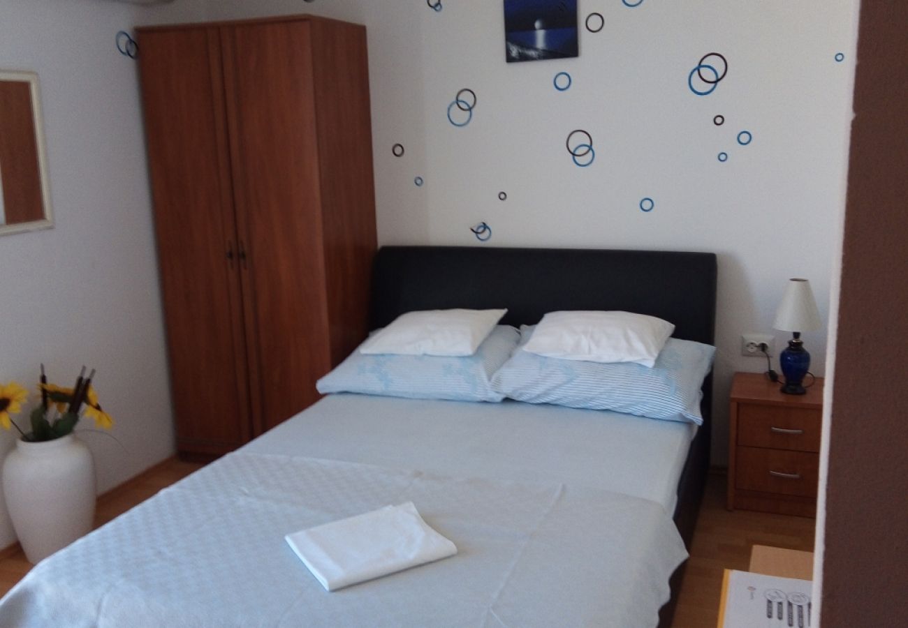 Apartament w Privlaka - Apartament w Privlaka z Widok na morze, taras, Klimatyzacja, WIFI (3591-2)