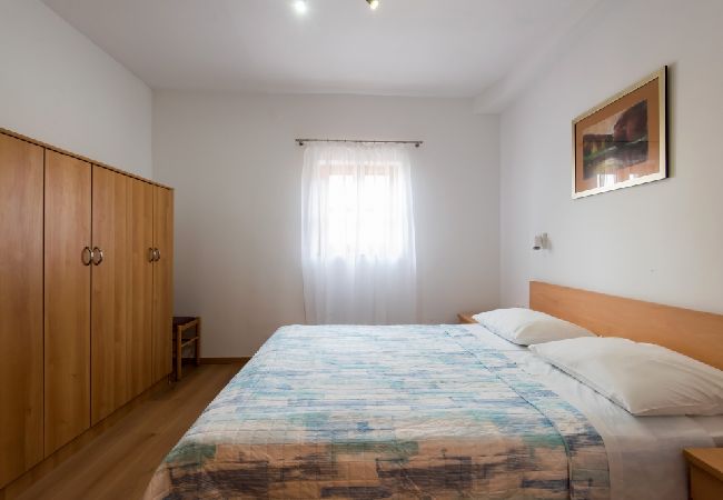 Apartament w Privlaka - Apartament w Privlaka z Widok na morze, balkon, Klimatyzacja, WIFI (3598-1) Apartament w Privlaka - Apartament w Privlaka z Widok na morze, balkon, Klimatyzacja, WIFI (3598-1)