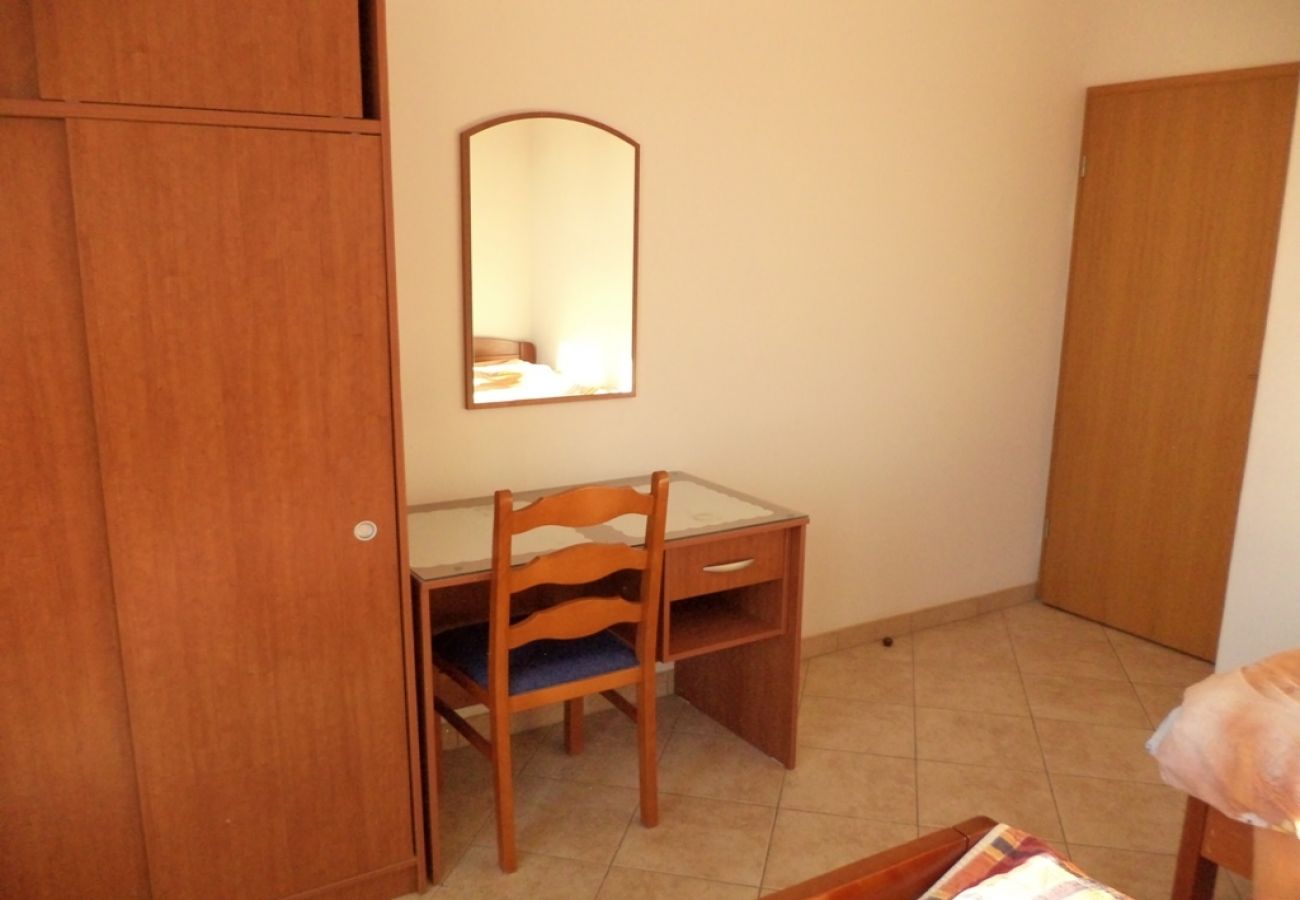 Apartament w Pula - Apartament w Pula z Widok na morze, taras, Klimatyzacja, WIFI (633-2)