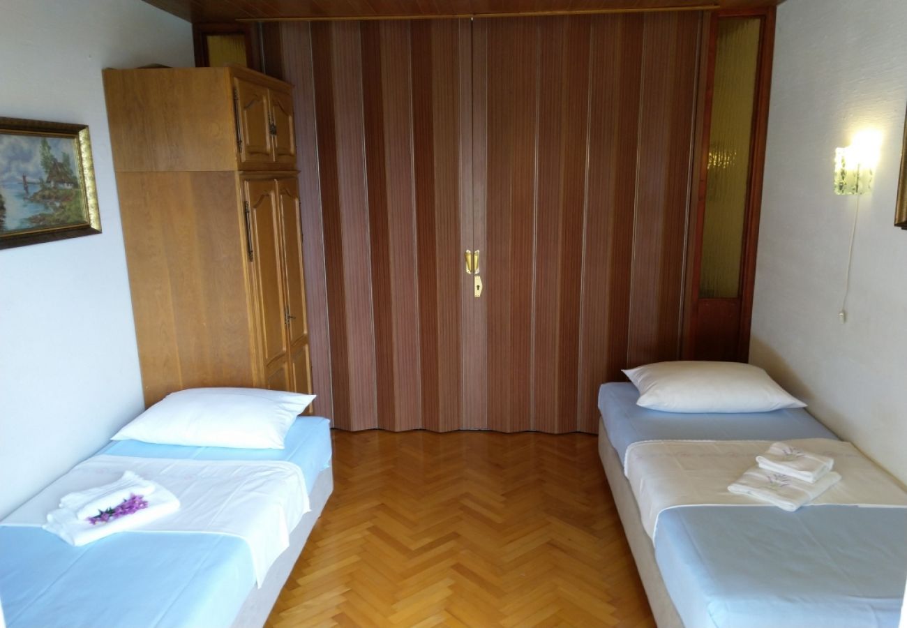 Apartament w Drašnice - Apartament w Drašnice z Widok na morze, balkon, Klimatyzacja, WIFI (3586-1)