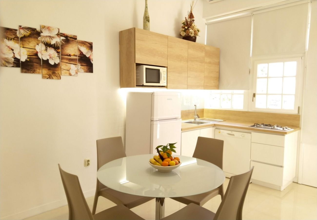 Apartament w Drašnice - Apartament w Drašnice z Widok na morze, Loggia, Klimatyzacja, WIFI (3586-4)