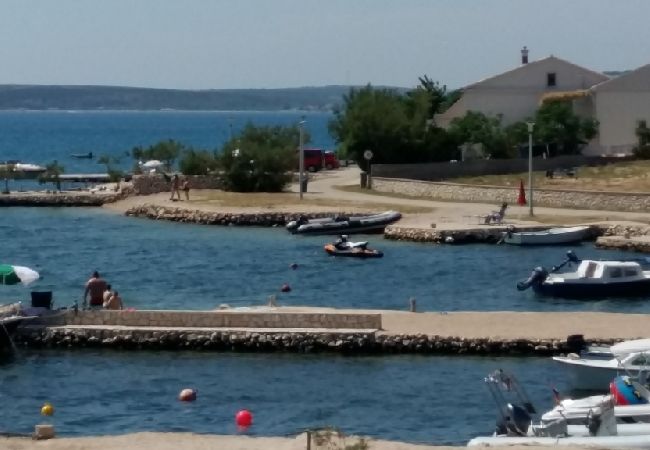 Apartament w Kustici - Apartament w Kustici z Widok na morze, taras, Klimatyzacja, WIFI (3597-2) Apartament w Kustici - Apartament w Kustici z Widok na morze, taras, Klimatyzacja, WIFI (3597-2)