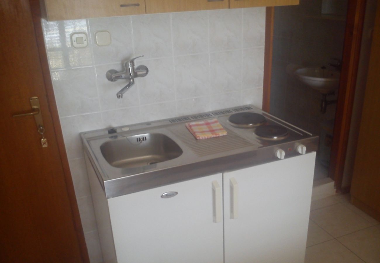 Studio w Hvar - Apartament Studio w Hvar z Widok na morze, taras, Klimatyzacja, WIFI (3615-5)