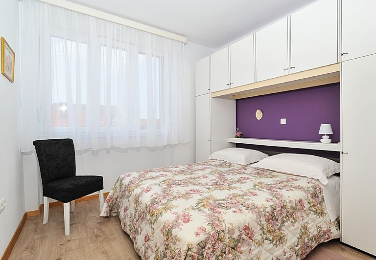 Apartament w Poljana - Apartament w Poljana z Widok na morze, taras, Klimatyzacja, WIFI (3617-2)