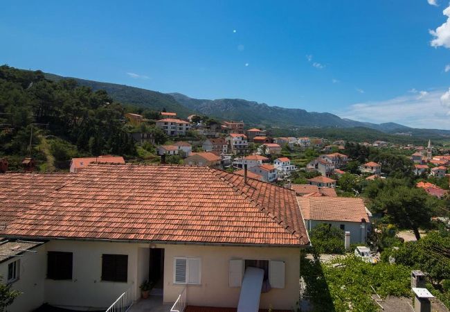 Apartament w Jelsa - Apartament w Jelsa z taras, Klimatyzacja, WIFI (3621-2) Apartament w Jelsa - Apartament w Jelsa z taras, Klimatyzacja, WIFI (3621-2)