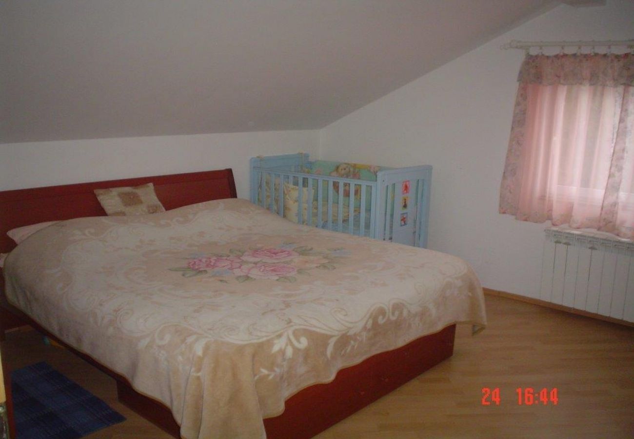 Apartament w Omišalj - Apartament w Omišalj z Widok na morze, taras, Klimatyzacja, WIFI (3623-4)