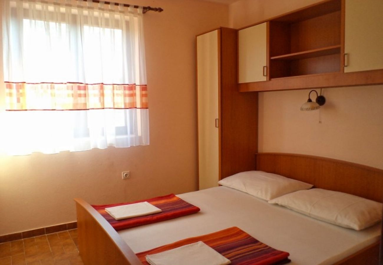 Apartament w Rab - Apartament w Barbat z Widok na morze, balkon, Klimatyzacja, WIFI (3664-2)