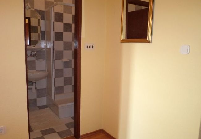 Apartament w Rab - Apartament w Barbat z Widok na morze, balkon, Klimatyzacja, WIFI (3664-3) Apartament w Rab - Apartament w Barbat z Widok na morze, balkon, Klimatyzacja, WIFI (3664-3)