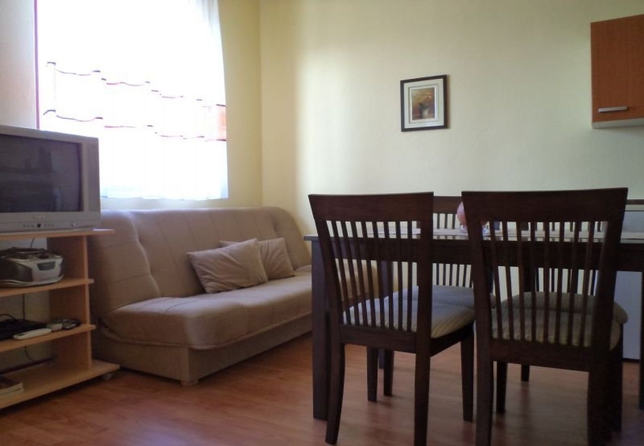 Apartament w Rab - Apartament w Barbat z Widok na morze, balkon, Klimatyzacja, WIFI (3664-4)