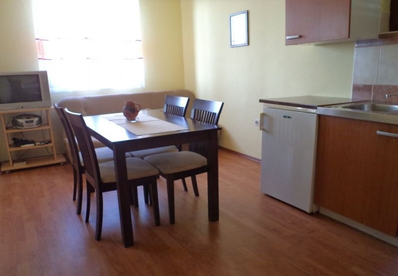 Apartament w Rab - Apartament w Barbat z Widok na morze, balkon, Klimatyzacja, WIFI (3664-4)