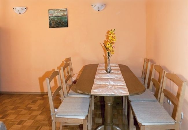 Apartament w Tucepi - Apartament w Tučepi z Widok na morze, balkon, Klimatyzacja, WIFI (3674-1) Apartament w Tucepi - Apartament w Tučepi z Widok na morze, balkon, Klimatyzacja, WIFI (3674-1)