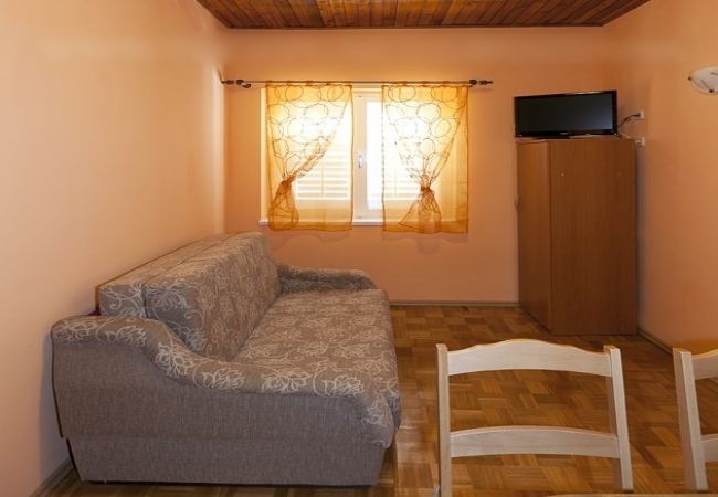 Apartament w Tucepi - Apartament w Tučepi z Widok na morze, balkon, Klimatyzacja, WIFI (3674-1) Apartament w Tucepi - Apartament w Tučepi z Widok na morze, balkon, Klimatyzacja, WIFI (3674-1)