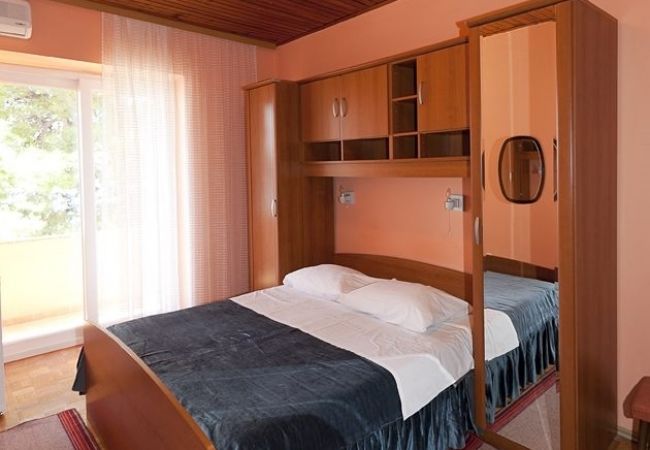 Apartament w Tucepi - Apartament w Tučepi z Widok na morze, balkon, Klimatyzacja, WIFI (3674-1) Apartament w Tucepi - Apartament w Tučepi z Widok na morze, balkon, Klimatyzacja, WIFI (3674-1)