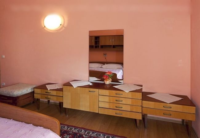 Apartament w Tucepi - Apartament w Tučepi z taras, Klimatyzacja, WIFI (3674-2) Apartament w Tucepi - Apartament w Tučepi z taras, Klimatyzacja, WIFI (3674-2)