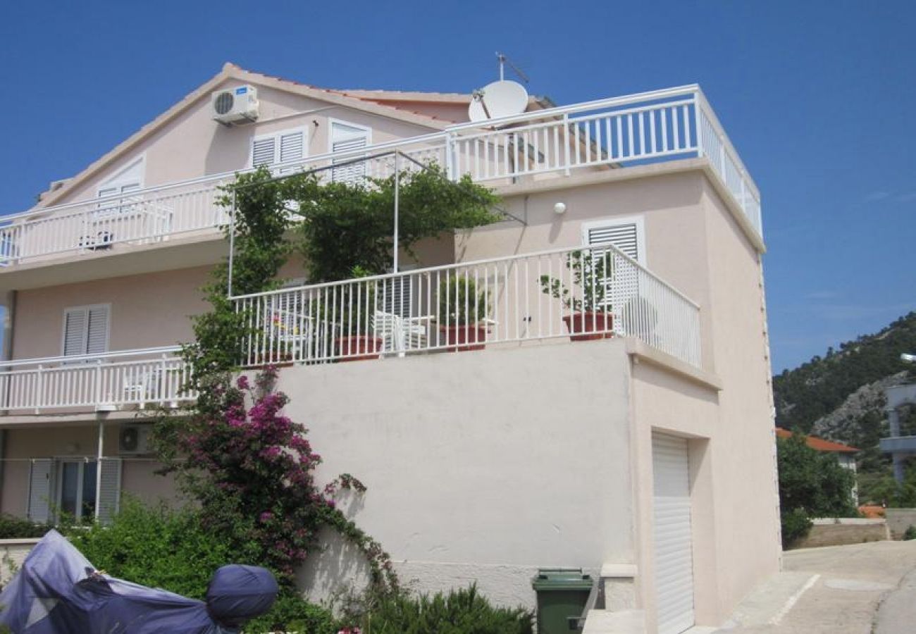 Apartament w Hvar - Apartament w Hvar z Widok na morze, taras, Klimatyzacja, WIFI (3666-2)